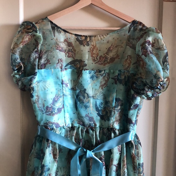 Sweet Society Birth of Venus dress - Picture 9 of 12